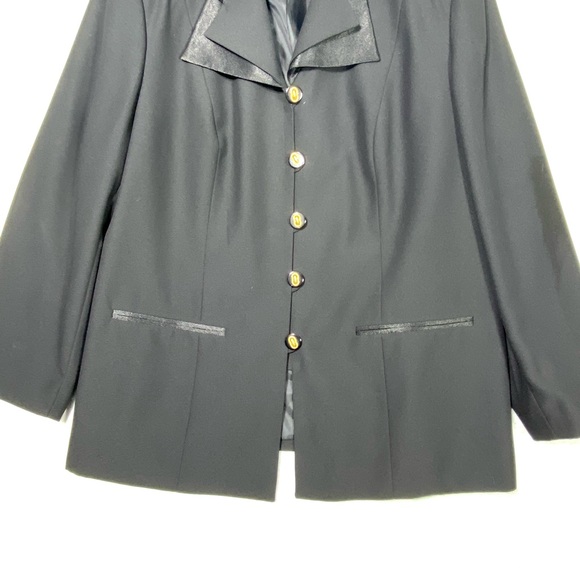 VTG Executive Collection Black Blazer Women's 18W Gold Tone Button Satin Collar - Picture 5 of 15
